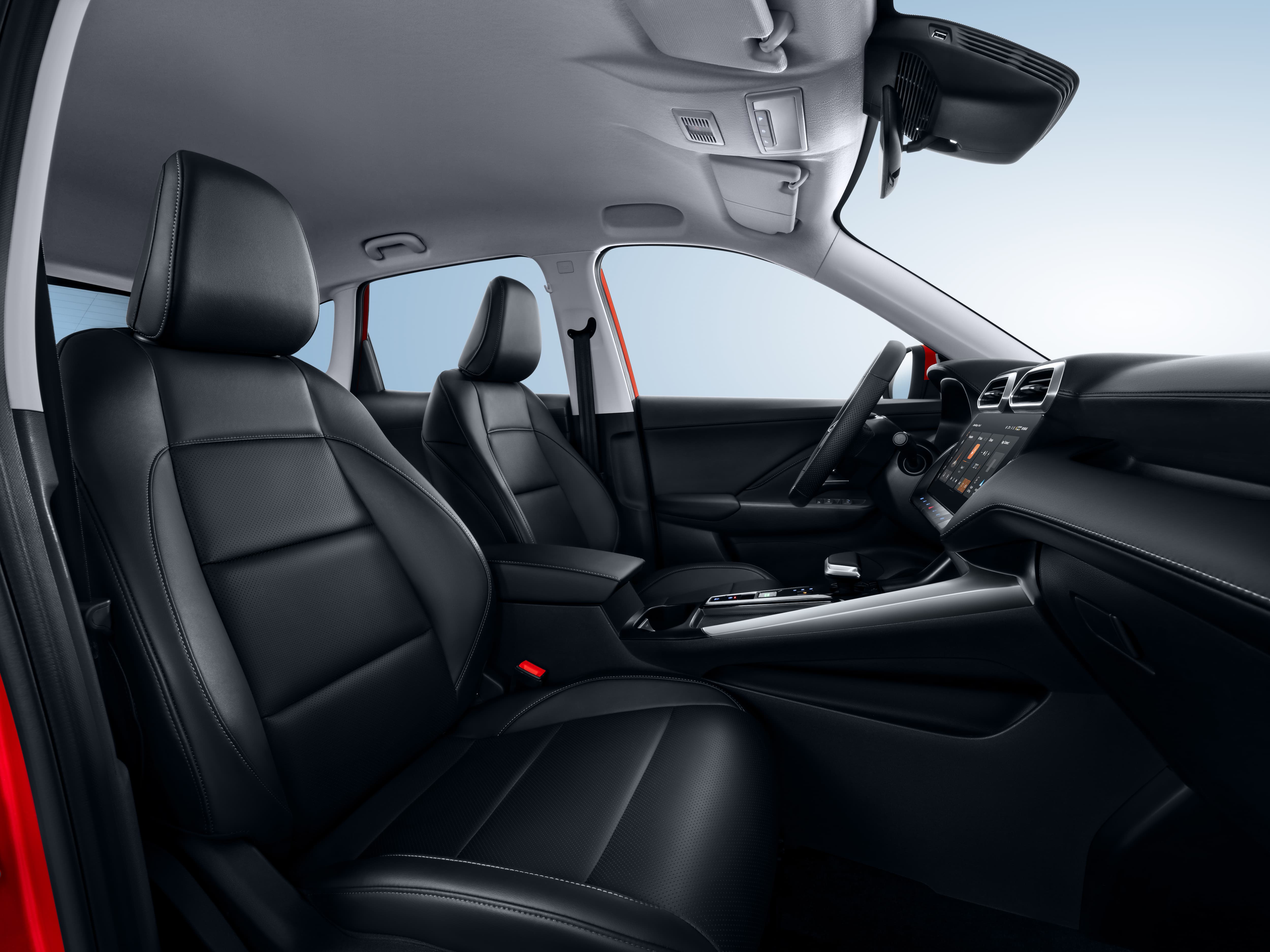MG ZS 1.5L Hybrid+ Standard Pebble Black - intérieur